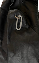 Charger l&#39;image dans la galerie, VESTE CUIR CHAINES
